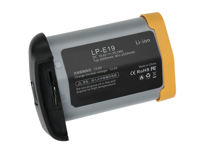 Canon EOS R3 battery